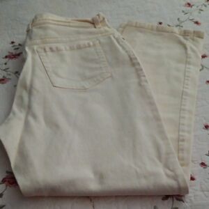 Gloria Vanderbilt Light Tan Amanda Jeans SIZE 14